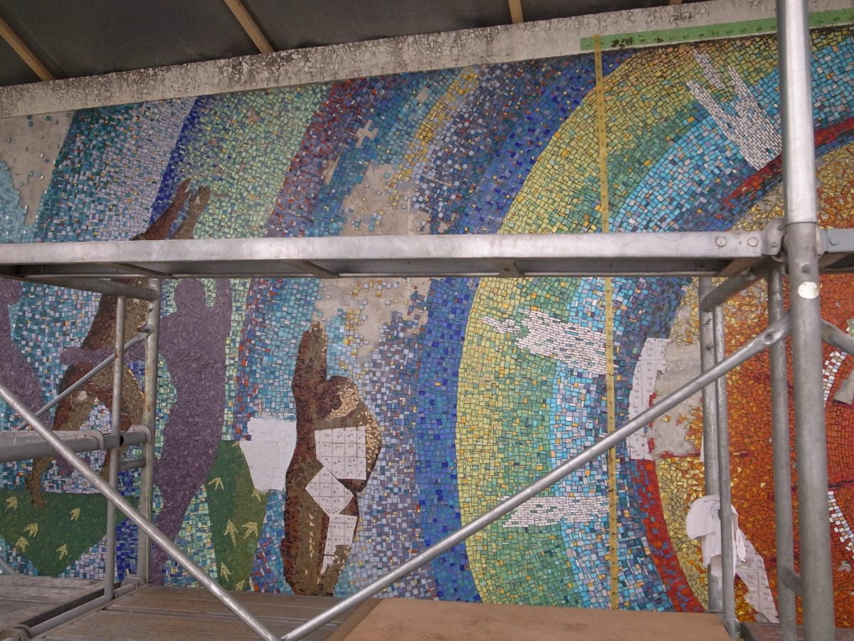 ガラスモザイク壁画修復工事事例
