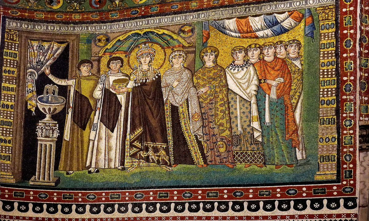 ラヴェンナへ導かれて【サン・ヴィターレ聖堂】